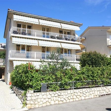 Four-Bedroom Apartment In Crikvenica II Bagian luar foto