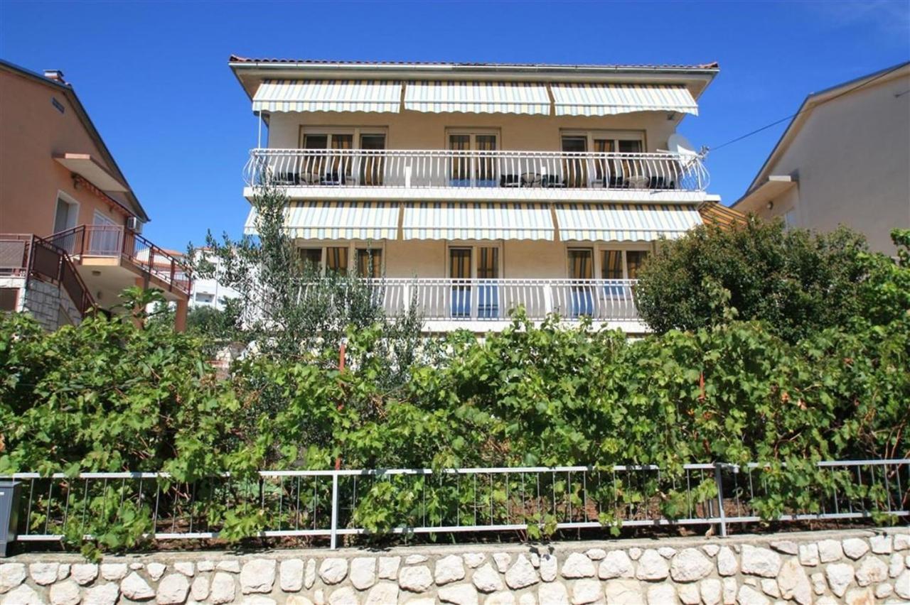 Four-Bedroom Apartment In Crikvenica II Bagian luar foto
