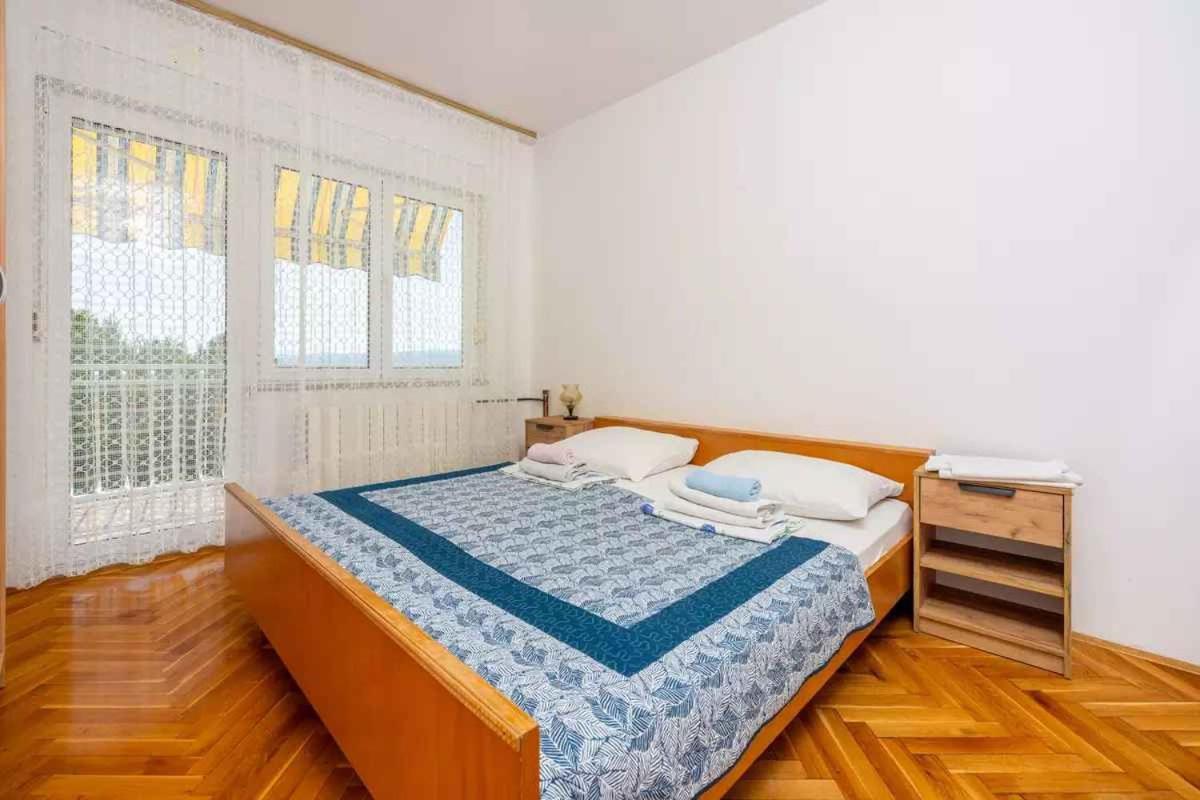 Four-Bedroom Apartment In Crikvenica II Bagian luar foto