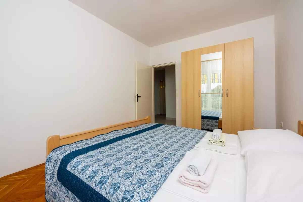 Four-Bedroom Apartment In Crikvenica II Bagian luar foto