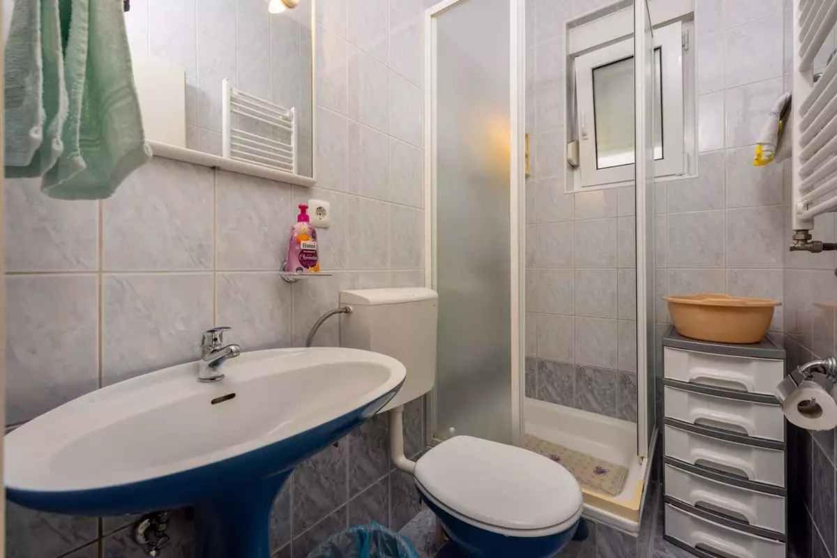 Four-Bedroom Apartment In Crikvenica II Bagian luar foto