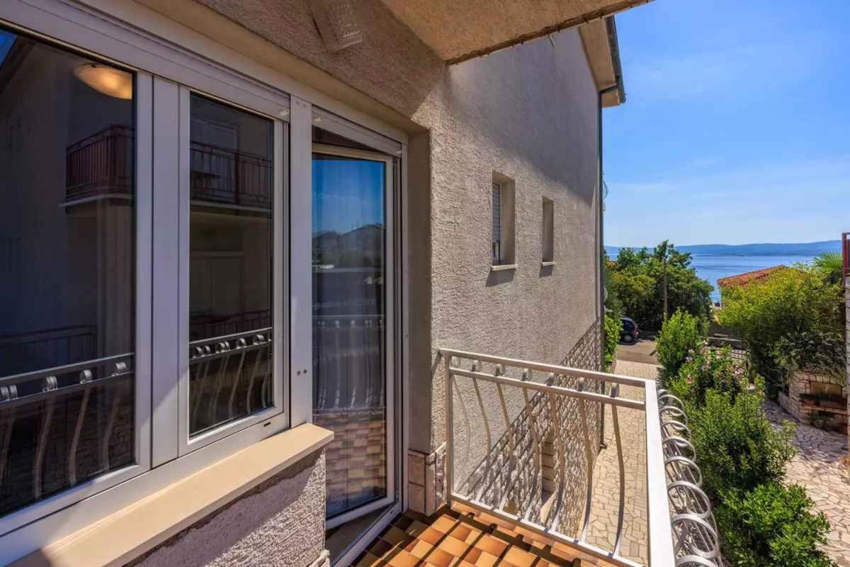 Four-Bedroom Apartment In Crikvenica II Bagian luar foto